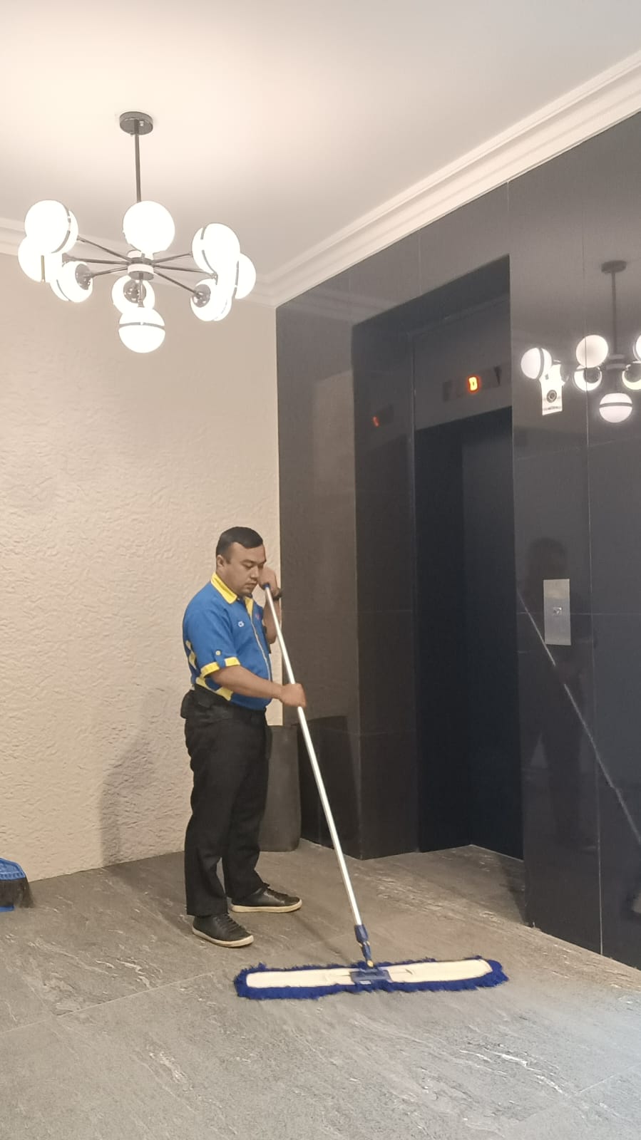 Layanan kebersihan gedung